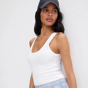 Sporty & Rich Serif Logo Embroidered Disco Shorts Size M MSRP $115